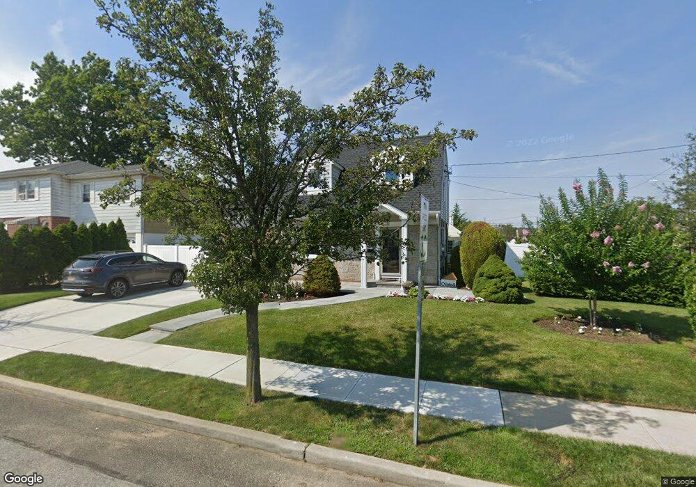 986 Third Ave, Franklin Square, NY 11010 - photo 1