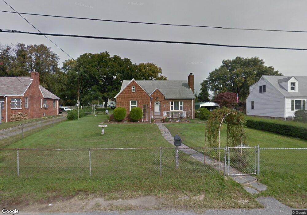 202 Wicklow Rd, Glen Burnie, MD 21061 - photo 1