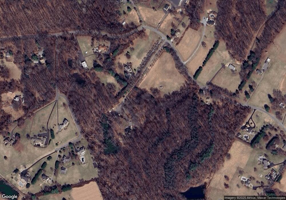 235 S River Clubhouse Rd, Harwood, MD 20776 - photo 1