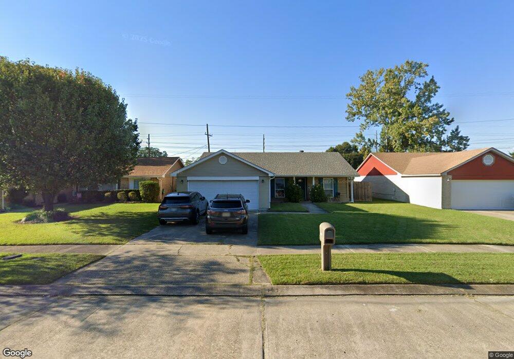 1419 Kings Row, Slidell, LA 70461 - photo 1