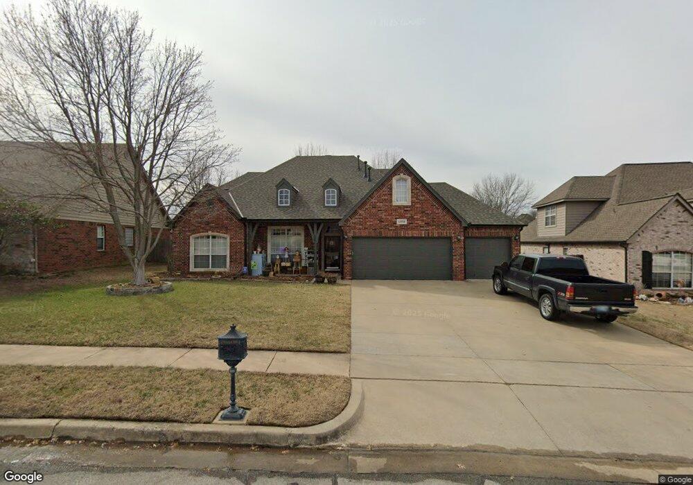11908 S Cedar Ave, Jenks, OK 74037 - photo 1
