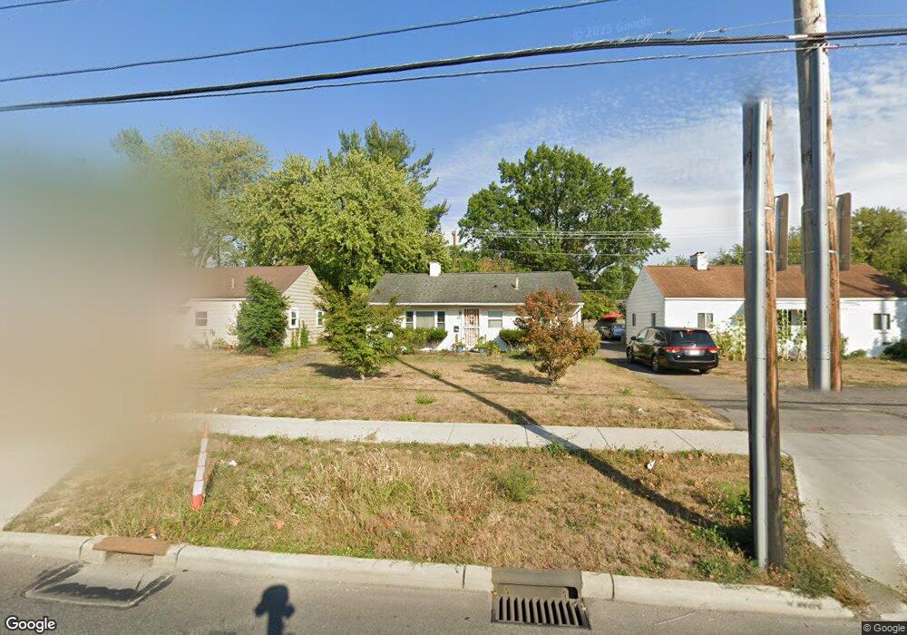 944 S James Rd, Columbus, OH 43227 - photo 1