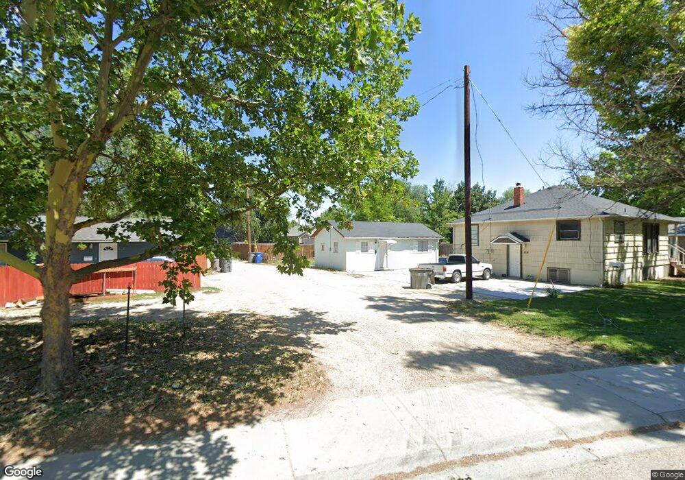 810 E Sheridan Ave, Nampa, ID 83686 - photo 1