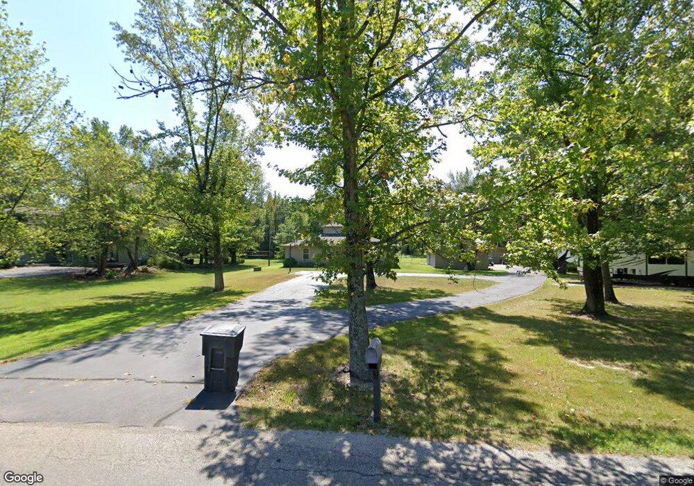 5595 W 200 S, Columbus, IN 47201 - photo 1