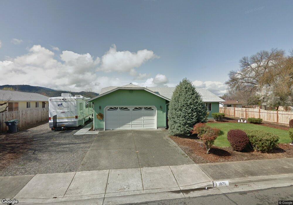 1871 Marys Way, Central Point, OR 97502 - photo 1