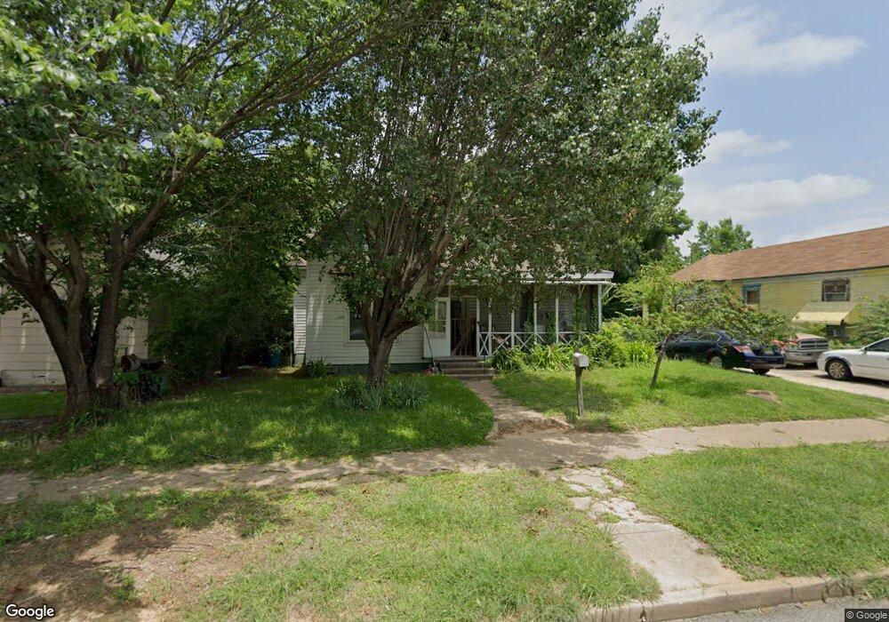 217 W Hull St, Denison, TX 75020 - photo 1