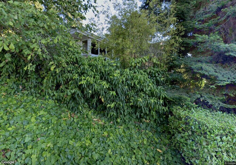 6759 W Mercer Way, Mercer Island, WA 98040 - photo 1