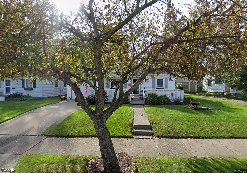 1611 Victor Ave, Lansing, MI 48910 - photo 1