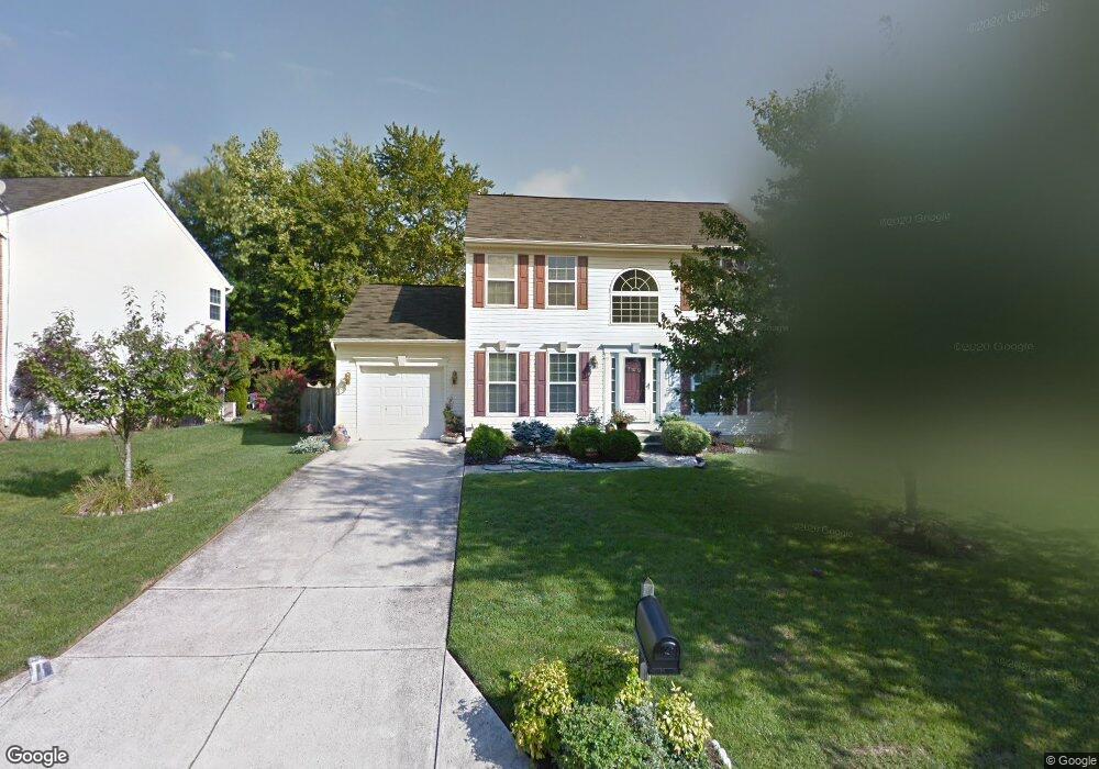 9818 Pheasant Run Ct, Laurel, MD 20708 - photo 1