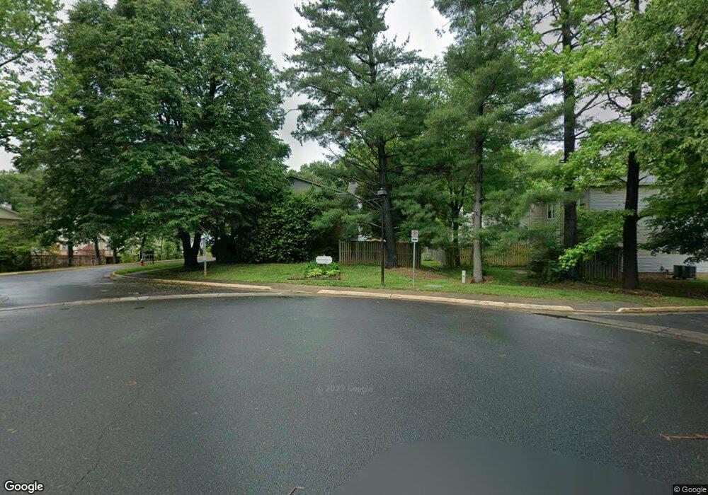 10300 Mockingbird Pond Ct, Burke, VA 22015 - photo 1