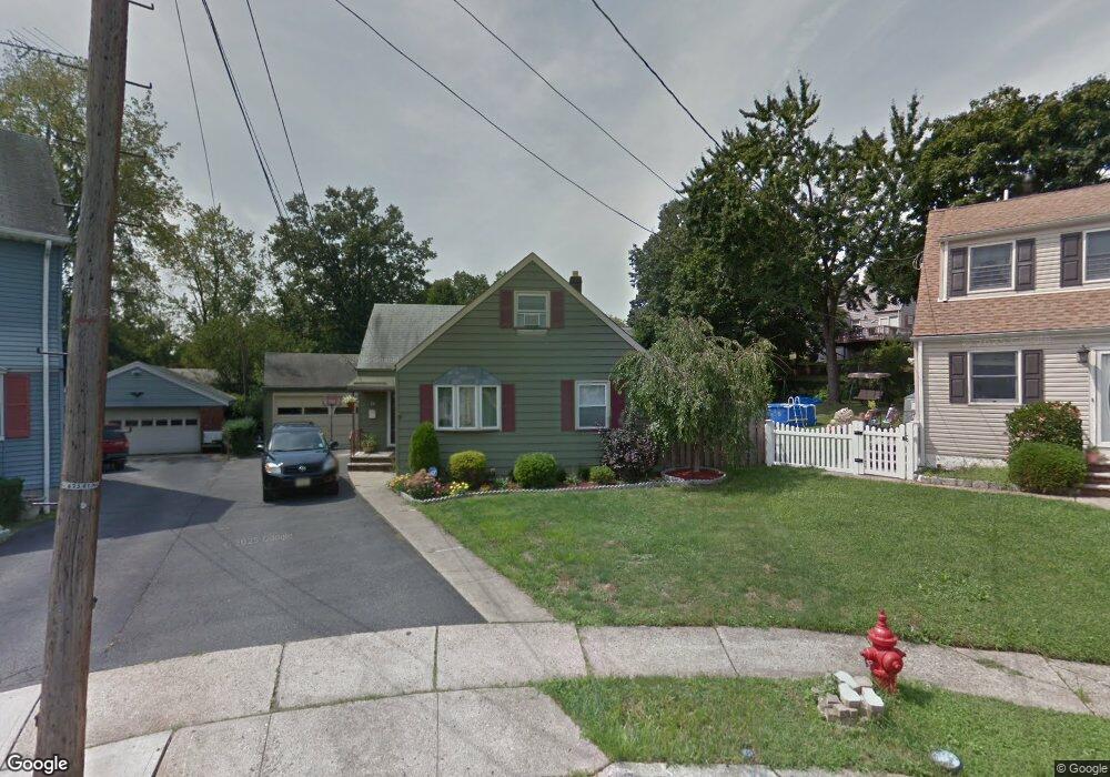 16 Blum Ln, Nutley, NJ 07110 - photo 1