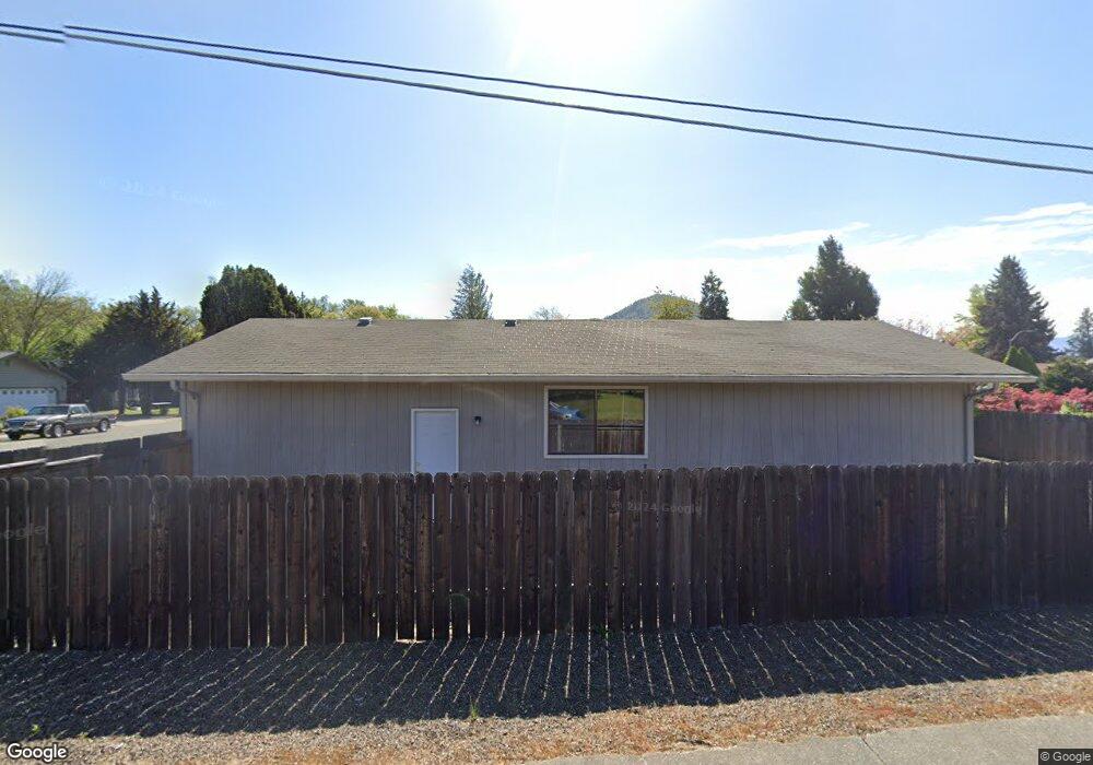 100 Walnut Dr, Rogue River, OR 97537 - photo 1