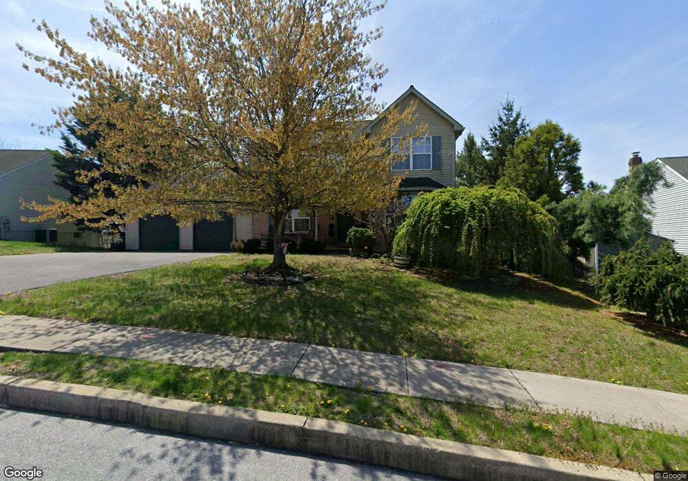 415 E 3rd St, Bernville, PA 19506 - photo 1