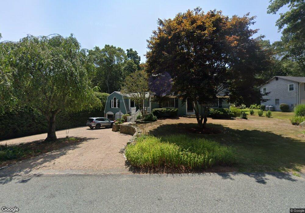 72 Westwind Rd, Wakefield, RI 02879 - photo 1