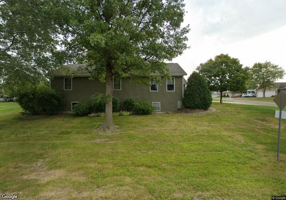 402 W 4th St, Wayland, IA 52654 - photo 1