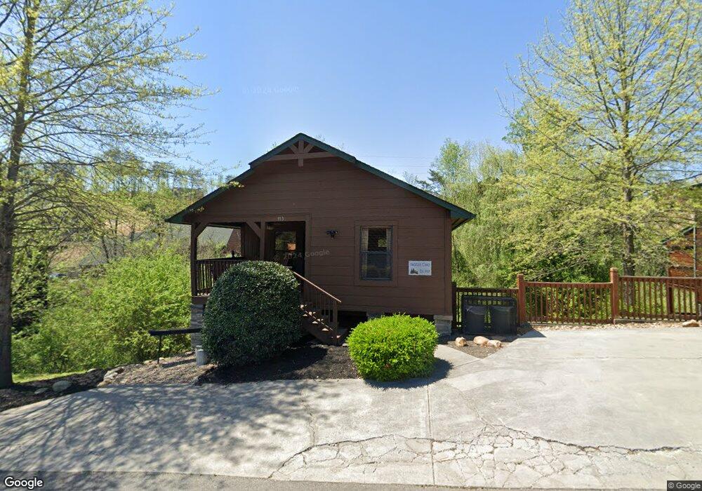 913 Mcmakin Way unit Morning Star, Pigeon Forge, TN 37863 - photo 1