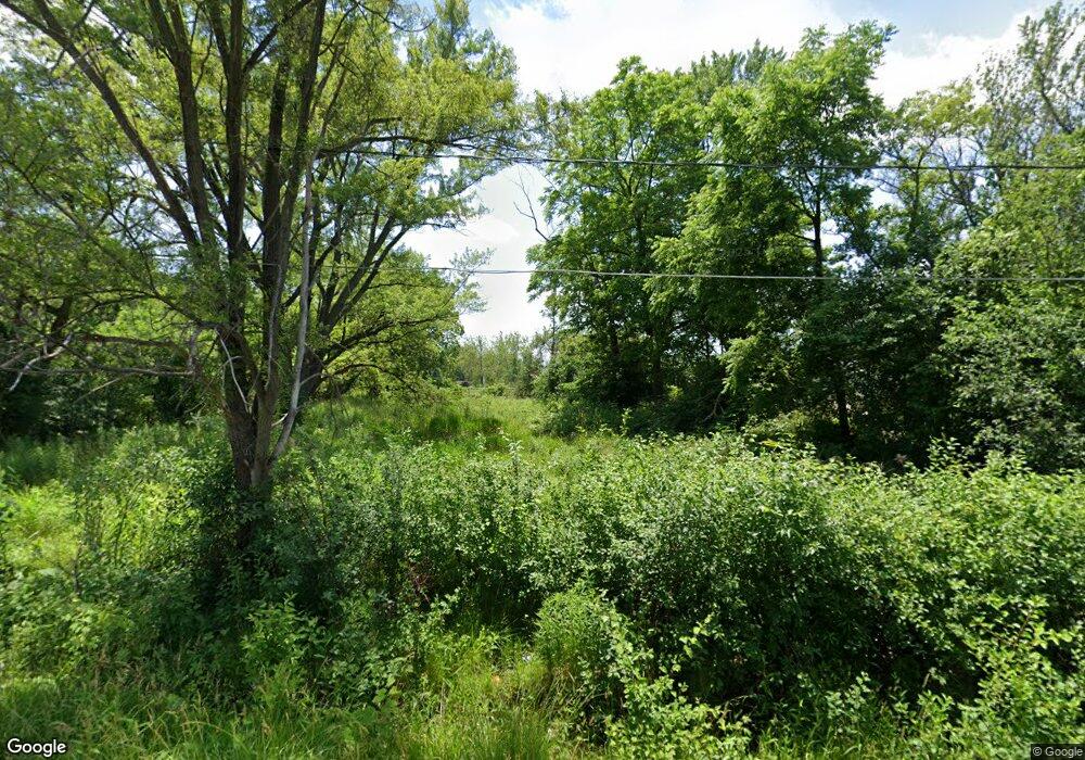 2502 Mitchell St, Flint, MI 48507 - photo 1