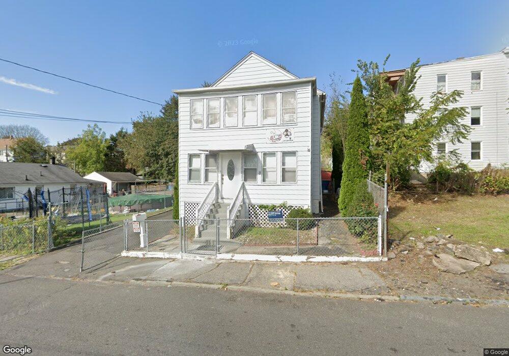 8 Hopkins St, Waterbury, CT 06704 - photo 1
