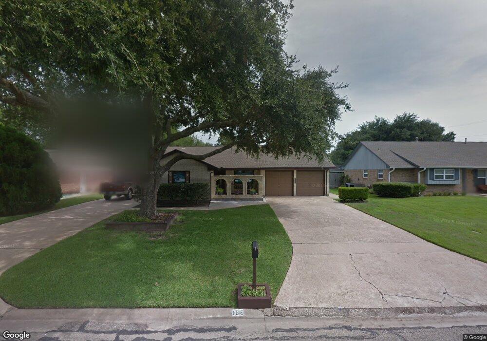 389 Windsor Square, Alvin, TX 77511 - photo 1