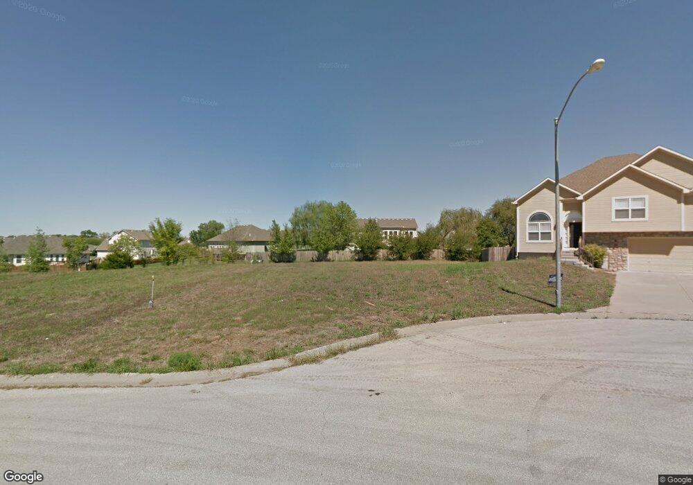 1233 SW Nagona Ln, Lees Summit, MO 64082 - photo 1