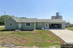 150 N 3rd St, Staplehurst, NE 68439