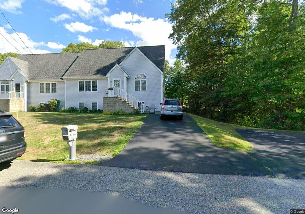 28 Harding St unit B, Taunton, MA 02780 - photo 1