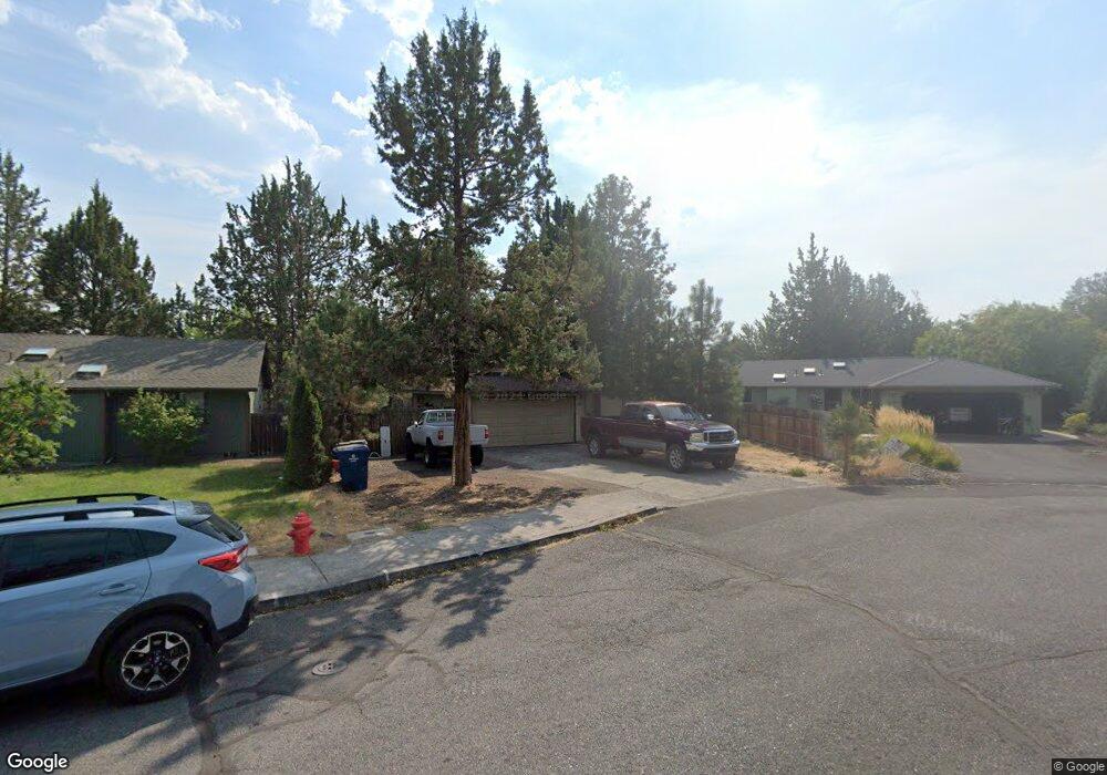 1391 SE Lostine Cir, Bend, OR 97702 - photo 1