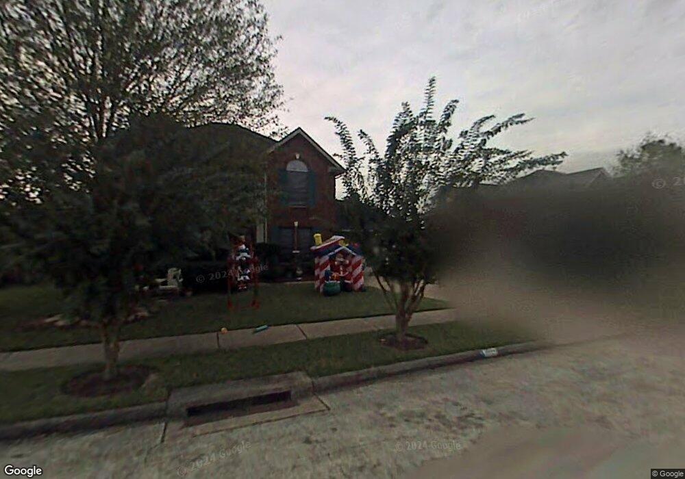 2504 N Mission Cir, Friendswood, TX 77546 - photo 1