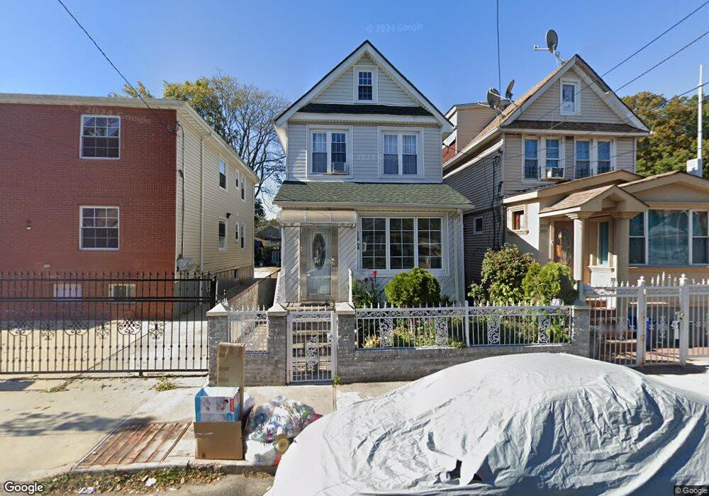 11004 160th St, Jamaica, NY 11433 - photo 1