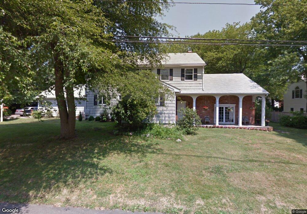 22 Pleasant St, Darien, CT 06820 - photo 1