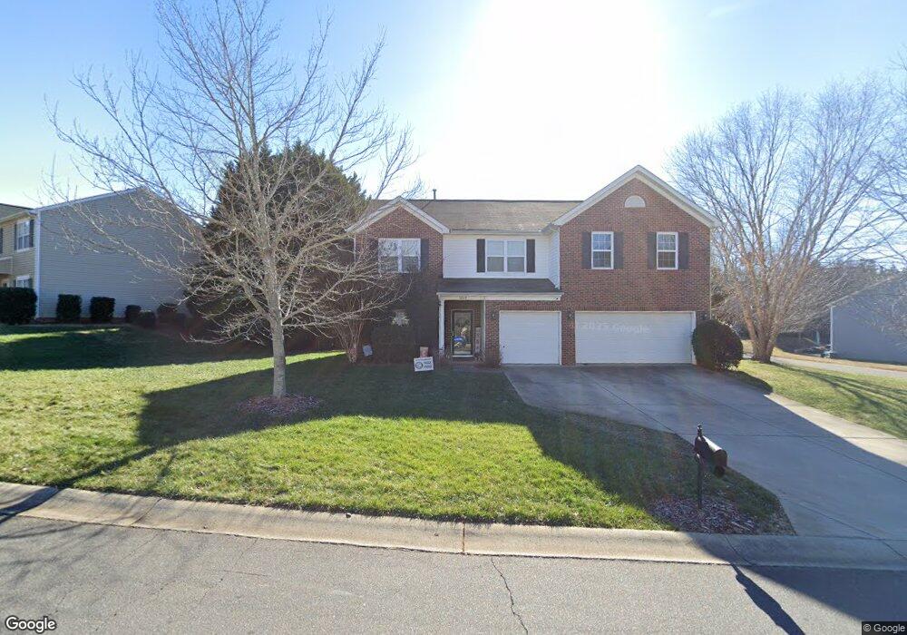 3048 Kilbeggan Dr, Clover, SC 29710 - photo 1