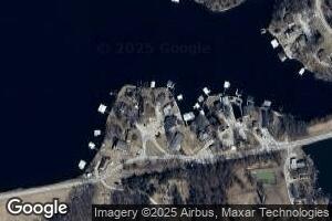 323 Shoreline Dr, Cairo, MO 65239