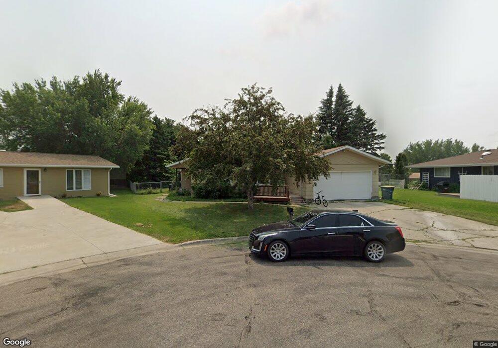 1404 Skyline Cir, Jamestown, ND 58401 - photo 1