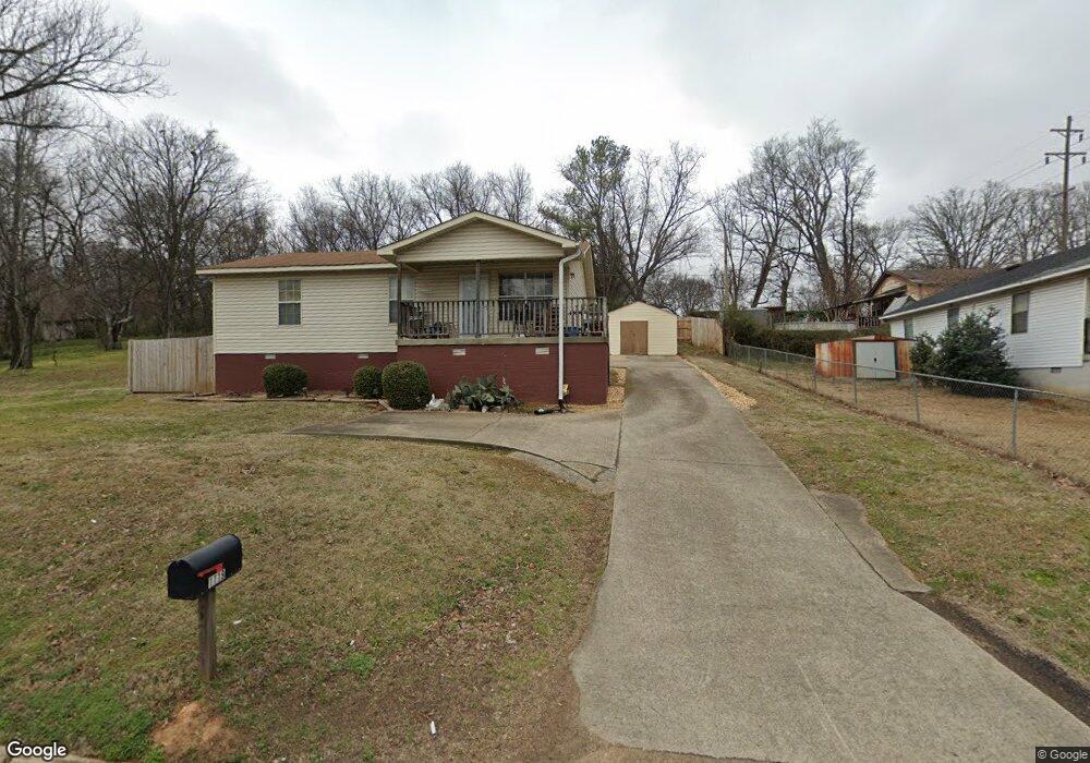 1119 Veterans Dr, Florence, AL 35630 - photo 1