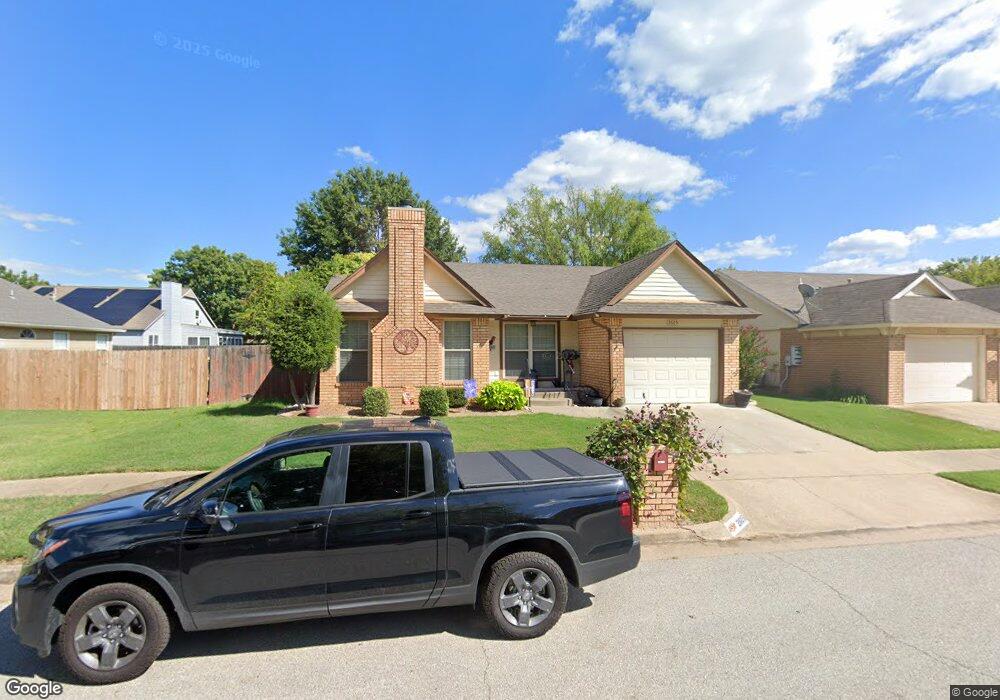 2605 S Oak Place, Broken Arrow, OK 74012 - photo 1