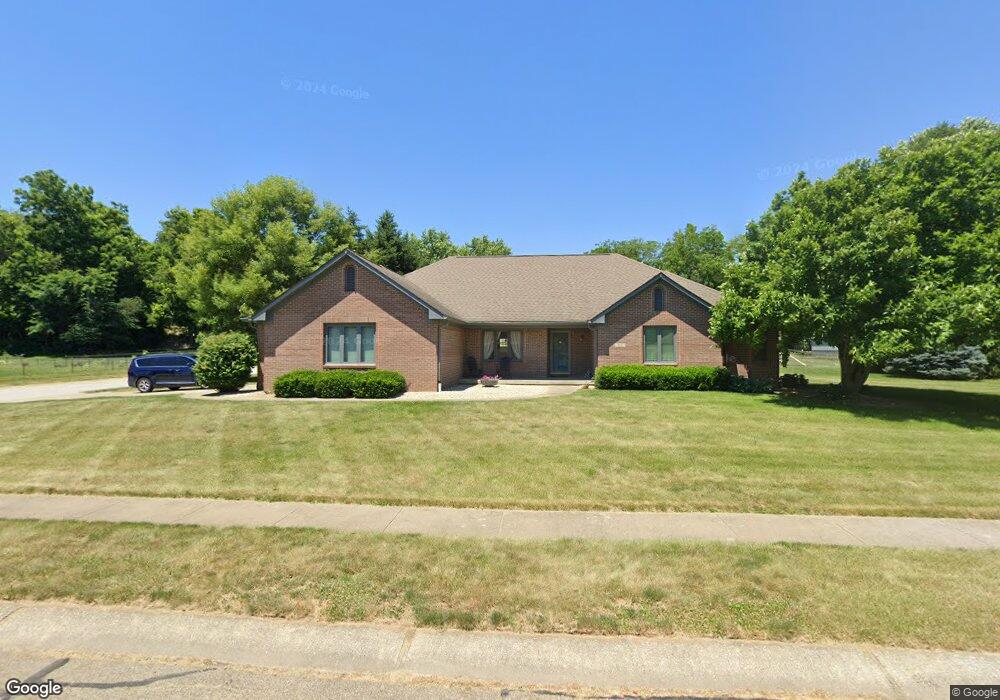 310 Crestpoint Ln, Plainfield, IN 46168 - photo 1