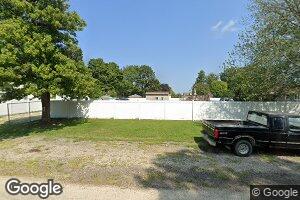 210 SW 5th St, Galva, IL 61434