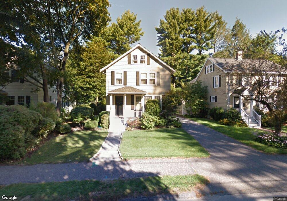 18 Elmwood Rd, Wellesley Hills, MA 02481 - photo 1