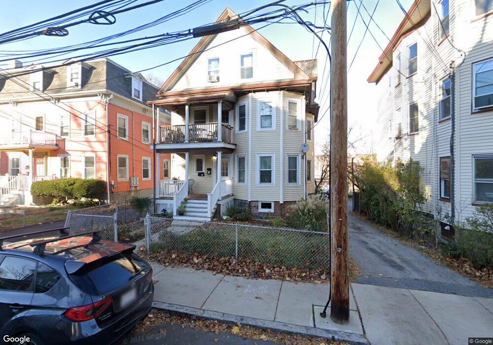 11 Albion St unit R, Somerville, MA 02143 - photo 1