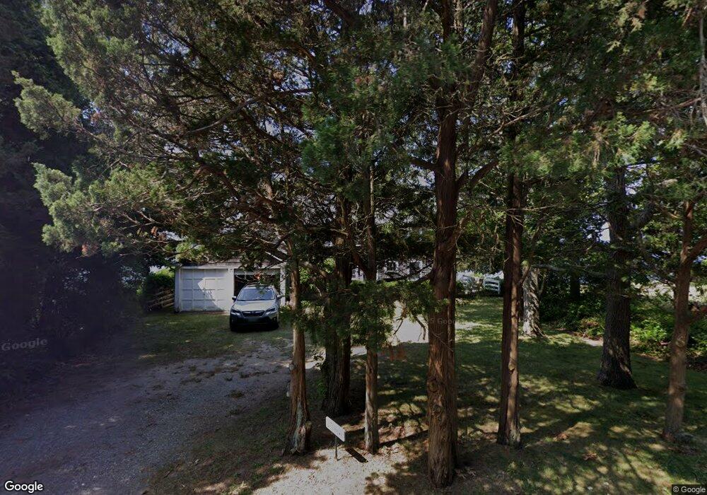 32 West Ave, Marion, MA 02738 - photo 1