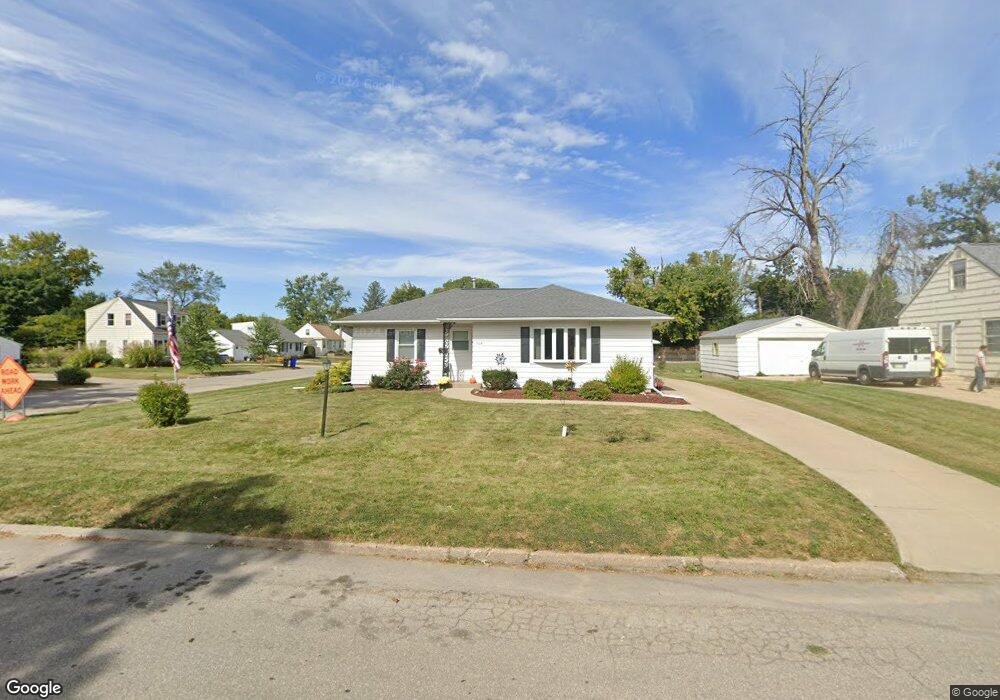 3104 Dalewood Ave SE, Cedar Rapids, IA 52403 - photo 1