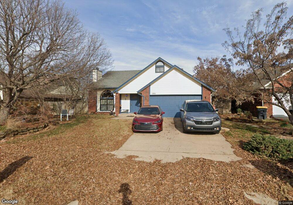 1301 E 136th St, Glenpool, OK 74033 - photo 1