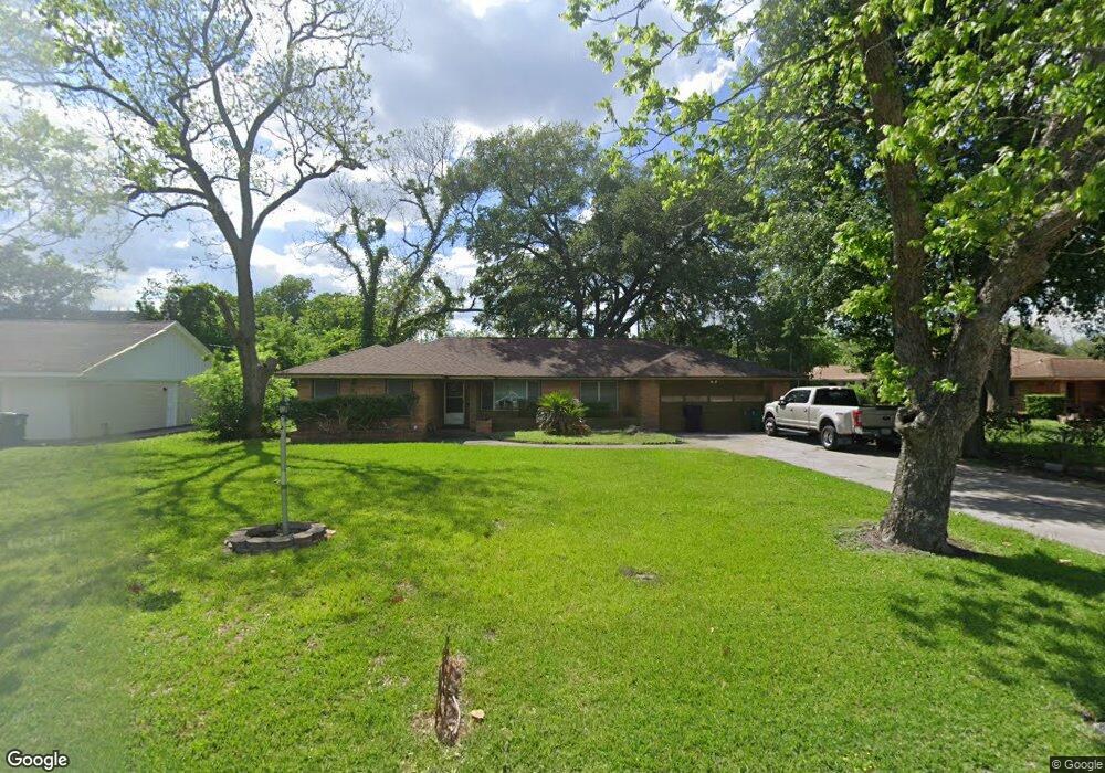 4443 Busiek St, Houston, TX 77022 - photo 1