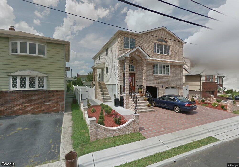 233 Van Buren St unit 2, Lyndhurst, NJ 07071 - photo 1