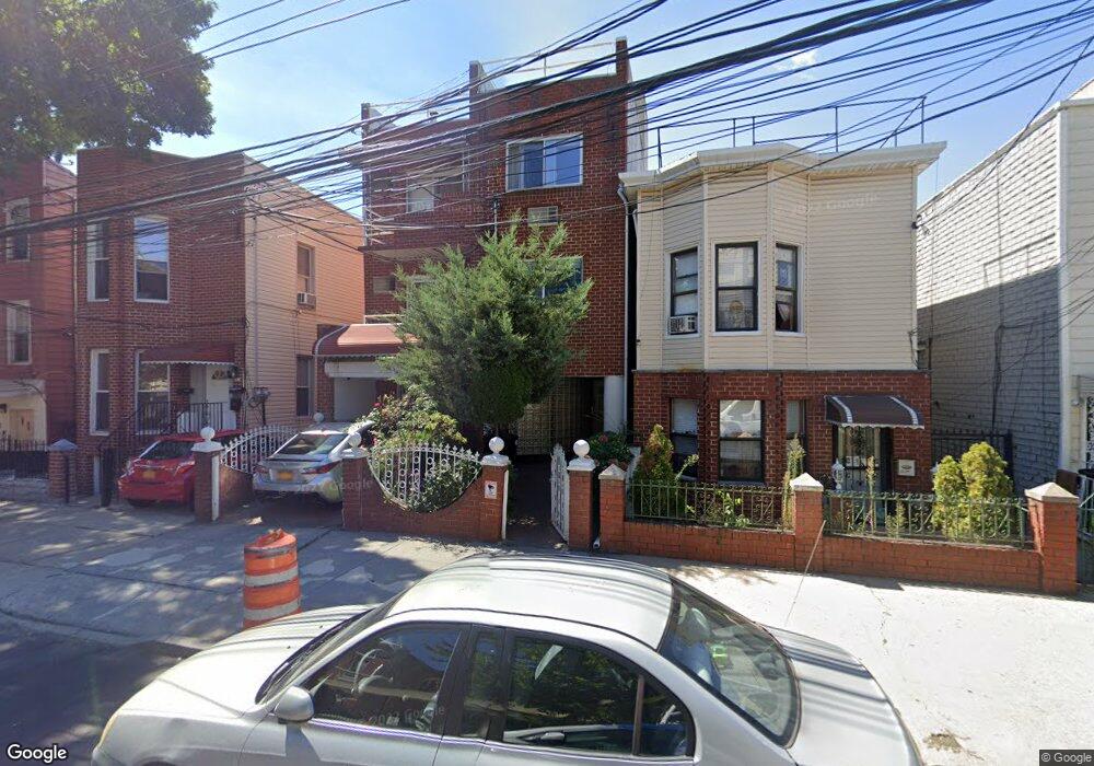 1208 31st Dr, Astoria, NY 11106 - photo 1