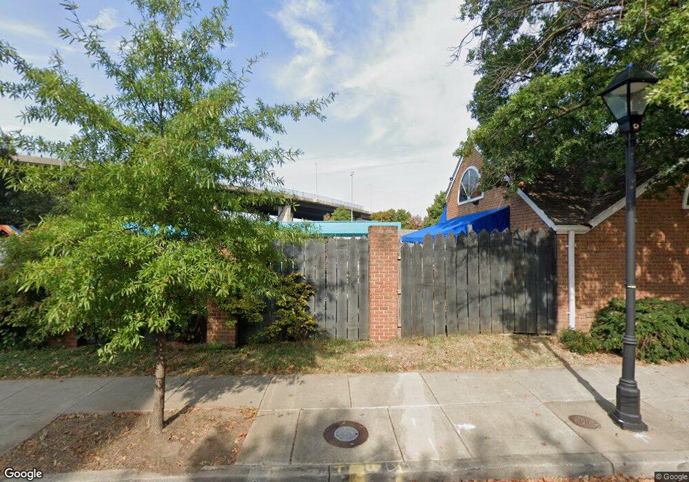 824 S Sharp St, Baltimore, MD 21230 - photo 1