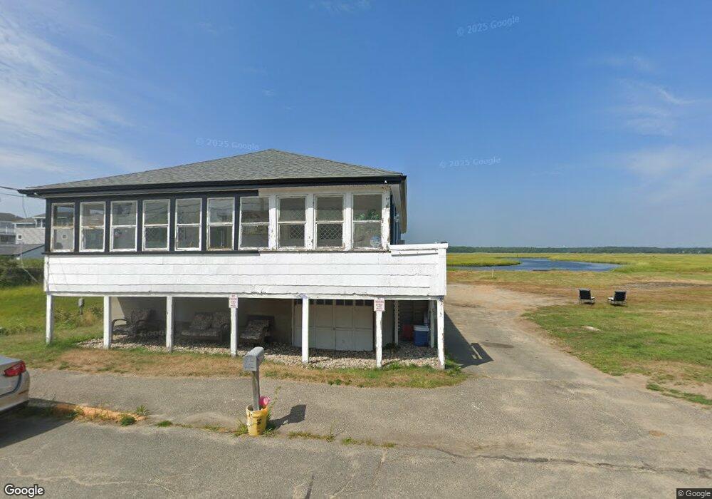 315 North End Blvd, Salisbury, MA 01952 - photo 1