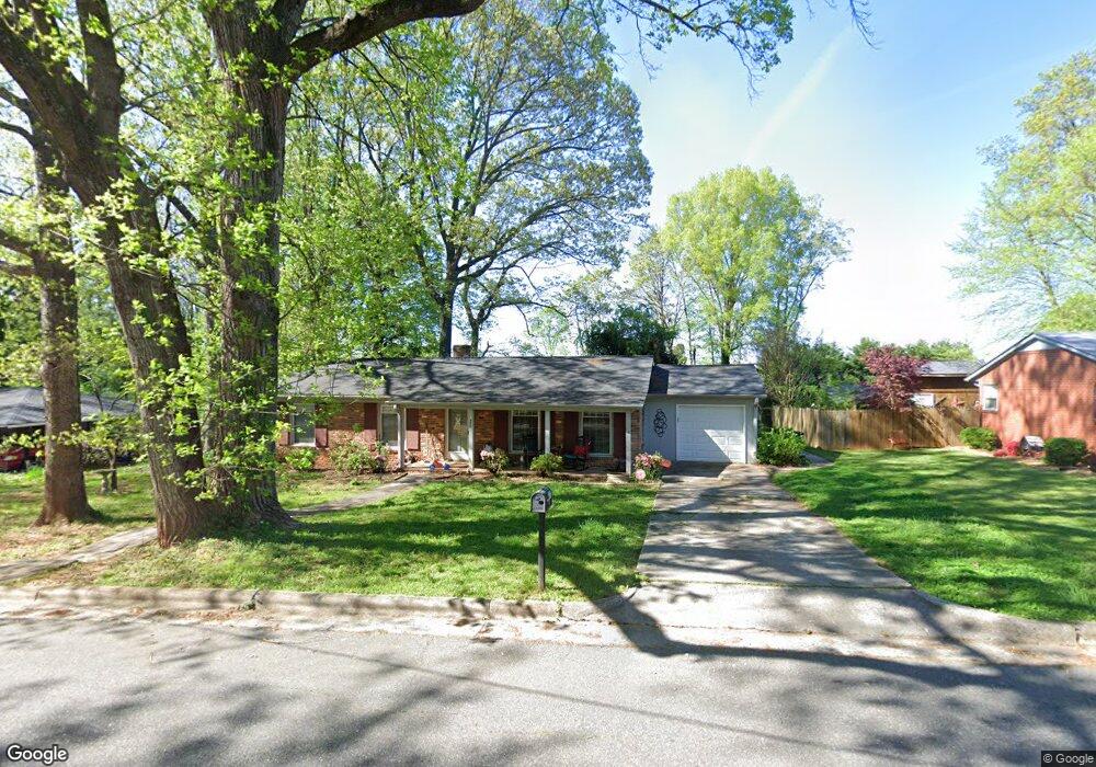 433 Virginia Ave, Statesville, NC 28677 - photo 1