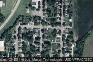 337 Pearl St, Emmons, MN 56029