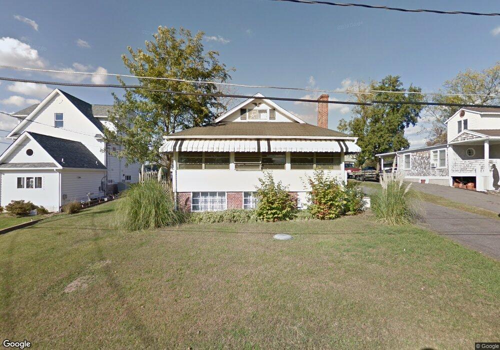 406 Lakeview Ave, Edgewater, MD 21037 - photo 1